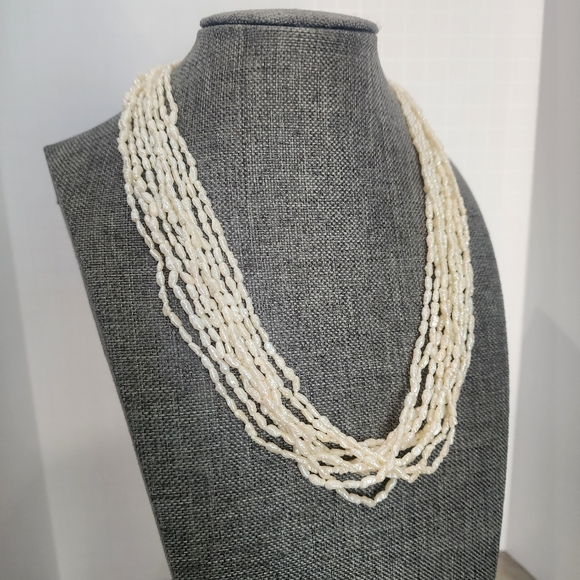 Vintage multi strand pearl necklace with hallmark and 14k yellow gold clasp - Picture 1 of 14